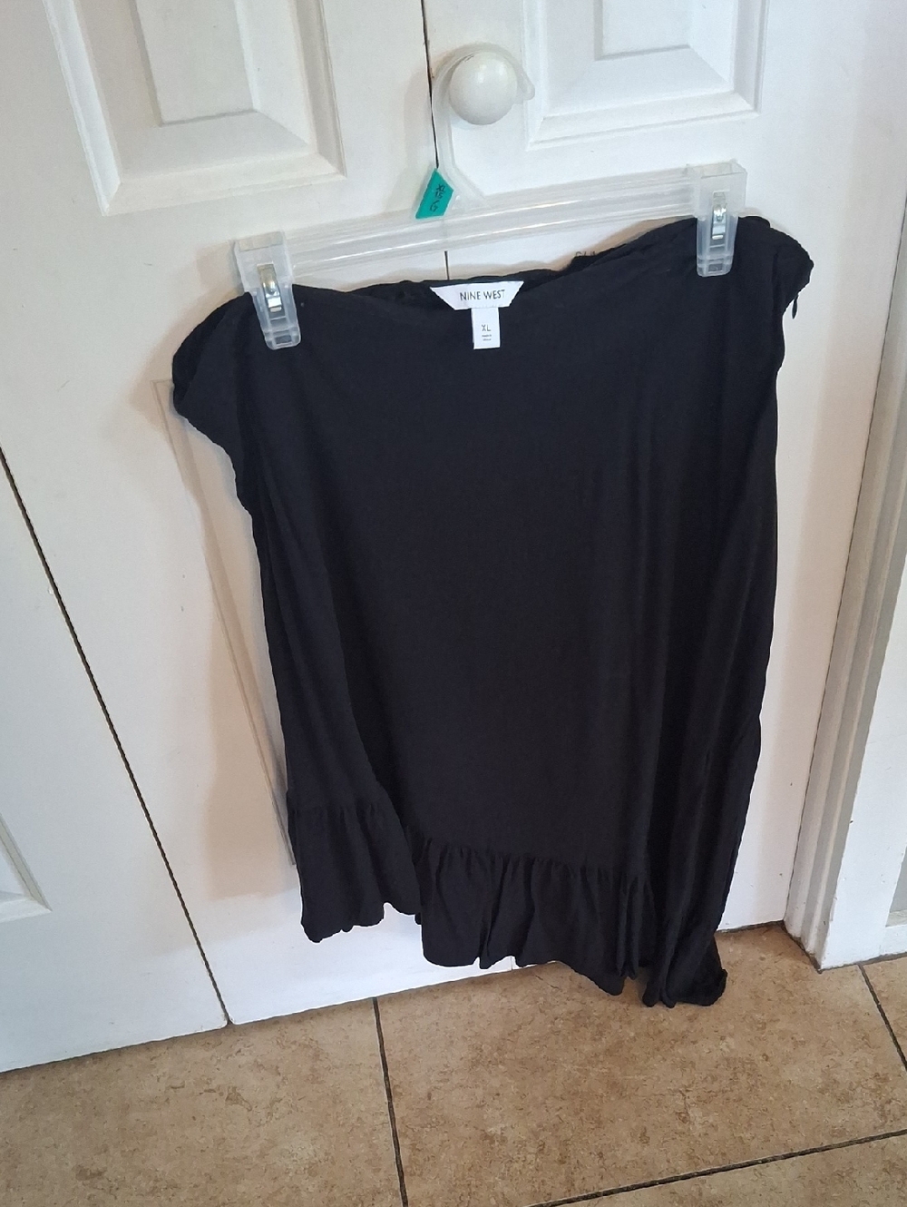 Nine West Black Ruffle-Hem Short Sleeve Tunic Top